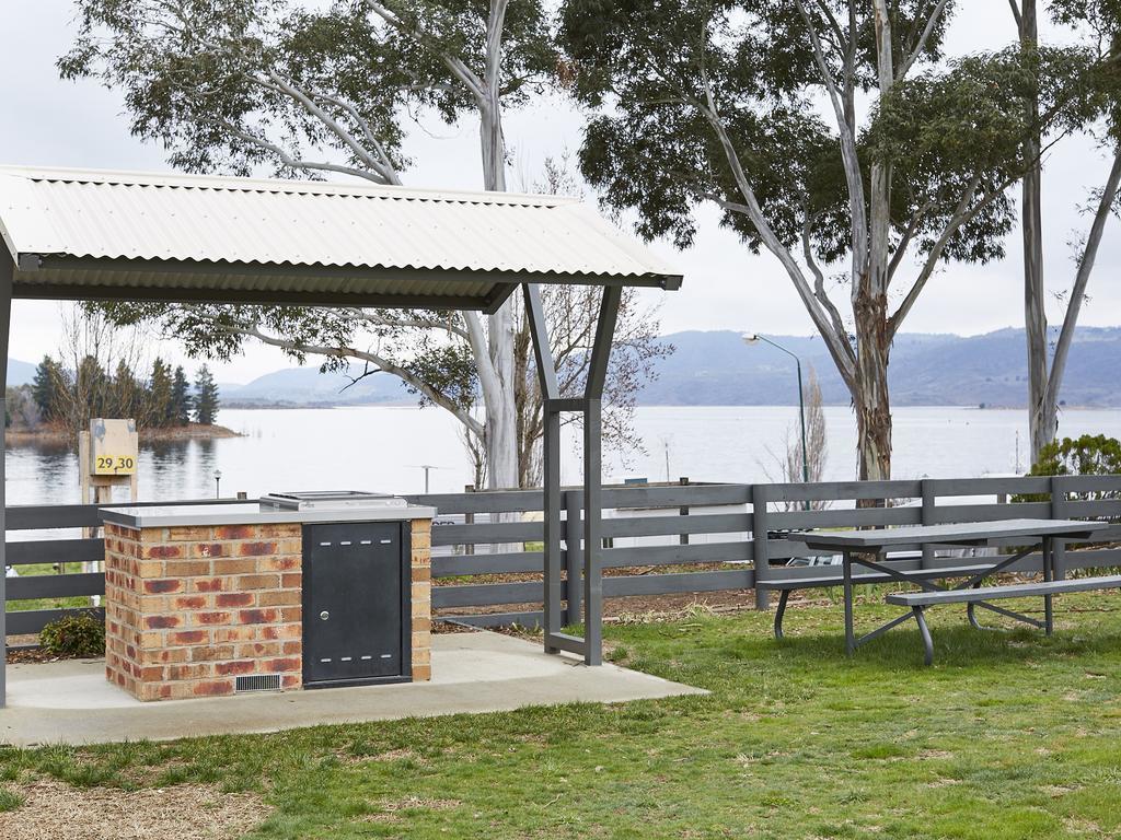 NRMA Jindabyne Holiday Park Otel Dış mekan fotoğraf